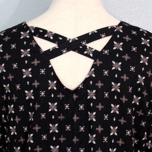 Style & Co Boho Flower Print Blouse Size OX - Picture 8 of 11